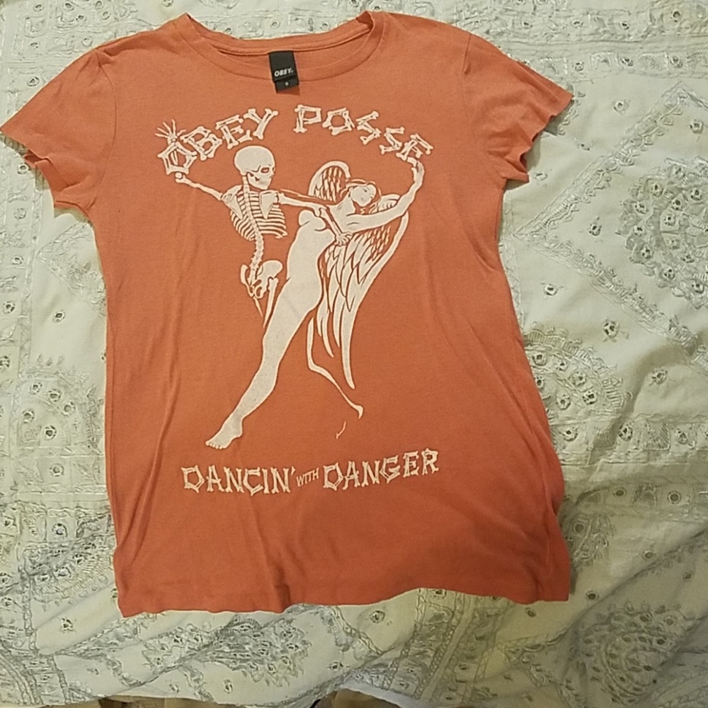 Obey t-shirt
